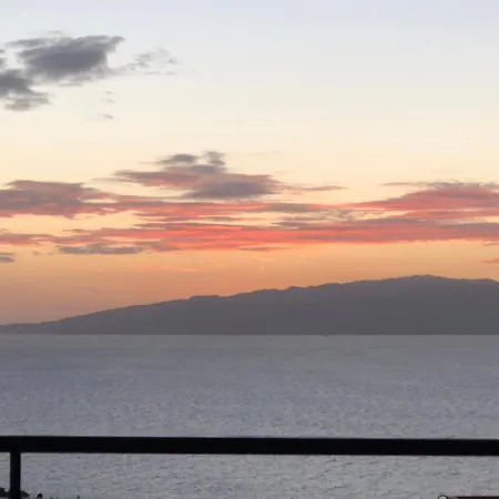 Amazing Duplex With Large Terrace And Sea Views * Puerto de Santiago (Tenerife)