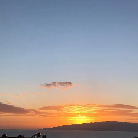 Amazing Duplex With Large Terrace And Sea Views Puerto de Santiago (Tenerife)